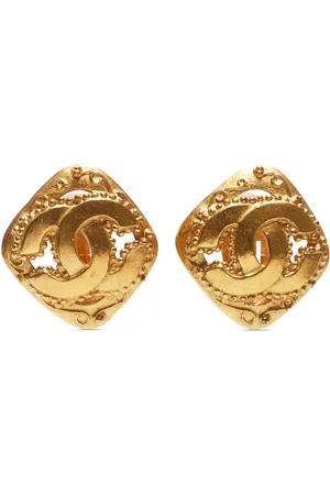 CHANEL 1996 CC logo clip-on earrings