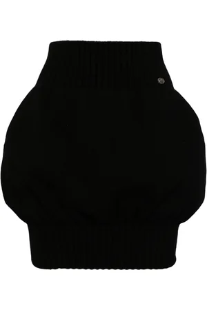 CHANEL 2008 buttoned cashmere skirt