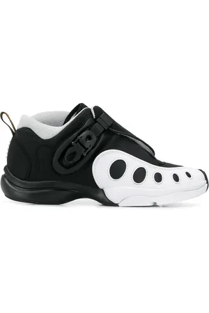 Nike Zoom GP sneakers