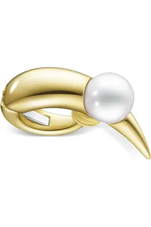 Tasaki 18kt yellow Collection Line Danger Horn pearl ear cuff