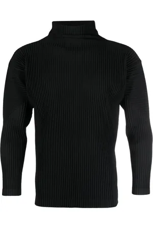 Issey Miyake Pliss?? mock-neck long-sleeve T-shirt