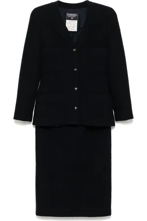 CHANEL 1993 skirt suit