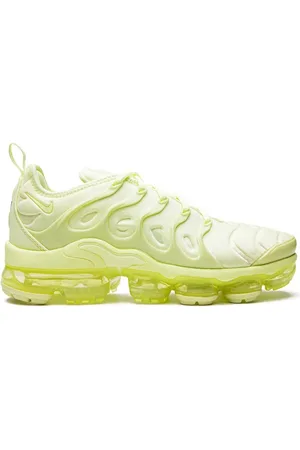 Nike Air Vapormax Plus sneakers