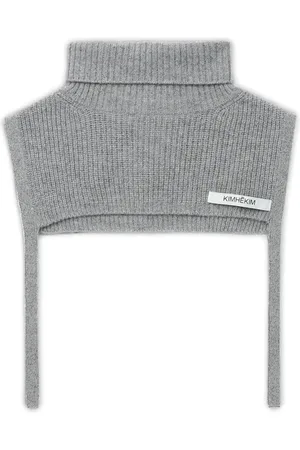 KIMHEKIM Logo-appliqu?? roll-neck scarf