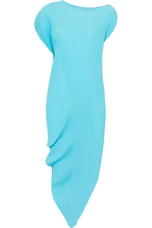 Issey Miyake Leaf dress