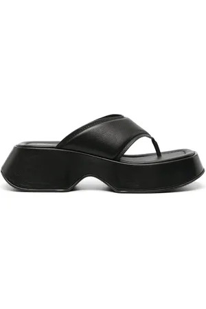 vic matiè Leather platform flip flops