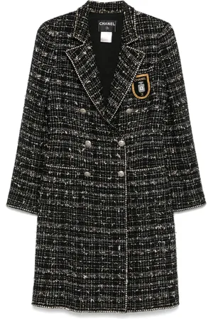 CHANEL 2005 tweed coat