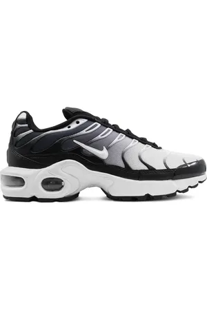 Nike Air Max Plus sneakers