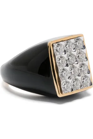 Ilaria Icardi 18K yellow gold Tuxedo diamond signet ring