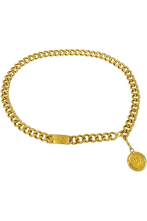 CHANEL 1994 logo plaque medallion chain belt