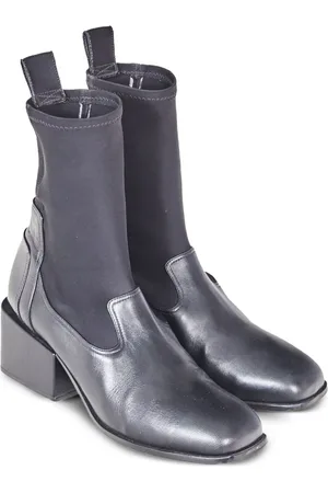 Gloria Coelho Leather boots