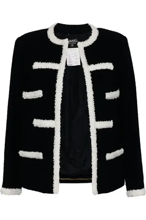CHANEL 1995 collarless jacket