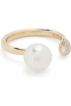 Mizuki 14kt Sea Of Beauty pearl and diamond open ring