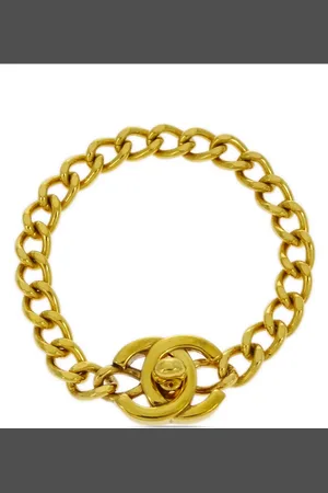 CHANEL 1997 CC-logo turnlock bracelet