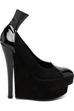 LOUIS VUITTON Sculptural shoes