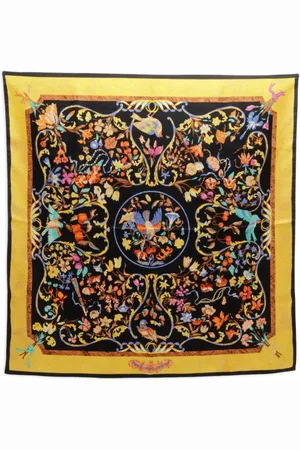 Hermès 2010s Carr?? 90 Pierres D