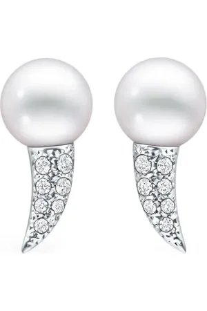 Tasaki 18kt white gold Collection Line Danger Fang pearl earrings