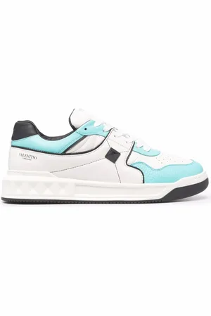 VALENTINO GARAVANI Roman Stud low-top sneakers