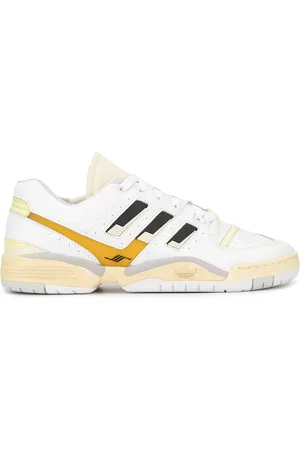 adidas Torsion lace up sneakers