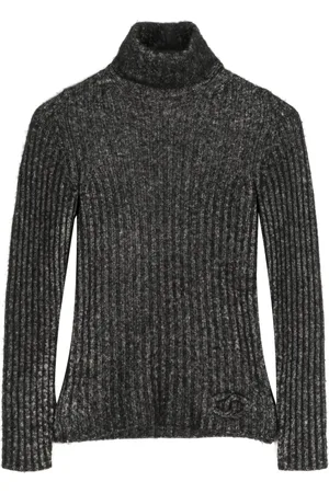CHANEL 2000s high-neck ribbed-knit jumper