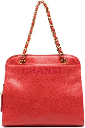 CHANEL 1997-1999 logo-debossed shoulder bag
