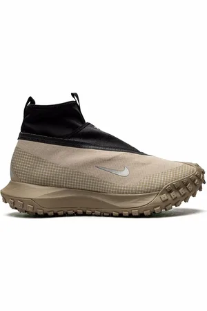 Nike ACG Mountain Fly Gore-Tex "Metallic Silver" sneakers