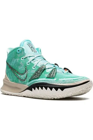 Nike Kyrie 7 "Copa" sneakers
