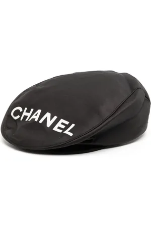 CHANEL 1990-2000s logo print casket hat
