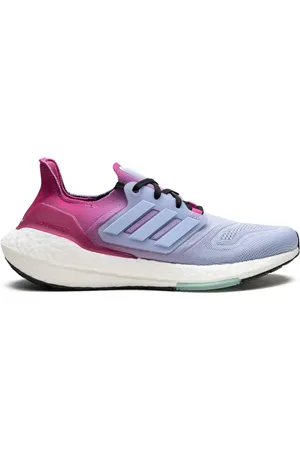 adidas Ultraboost 22 sneakers