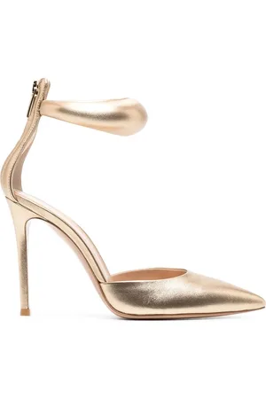 Gianvito Rossi Bijoux 105mm padded-strap pumps