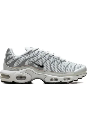 Nike Air Max Plus "Light Silver" sneakers