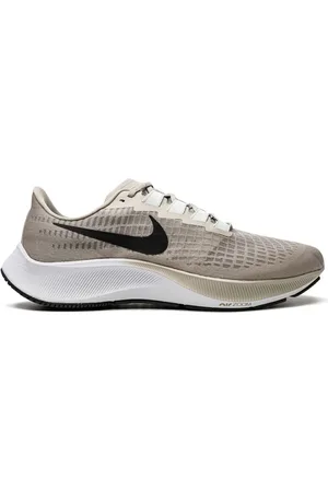 Nike Air Zoom Pegasus 37 "Stone" sneakers