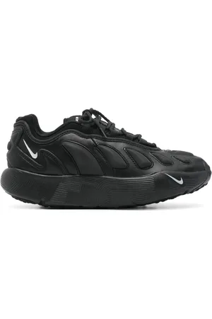 Comme des Garçons X Nike Swoosh-detail sneakers