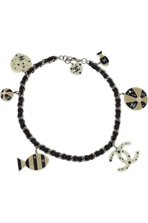 CHANEL 2005 Icon necklace