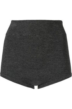 Cashmere In Love Felix knitted high-waist shorts