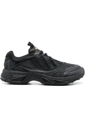 adidas Xare Boost sneakers