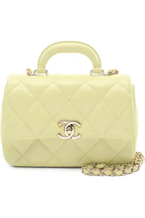 CHANEL 2021 mini Flap two-way handbag