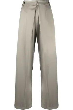 Low Classic Inverted-pleat detail trousers