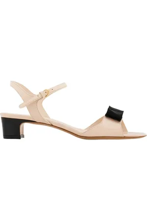 Salvatore Ferragamo Vara sandals