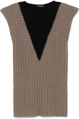 Kiko Kostadinov Dakota vest