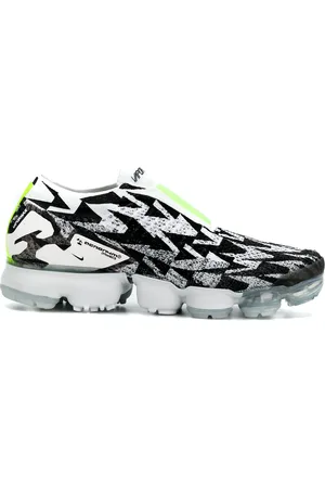Nike X Acronym Air VaporMax Flyknit Moc 2 "Light Bone" sneakers
