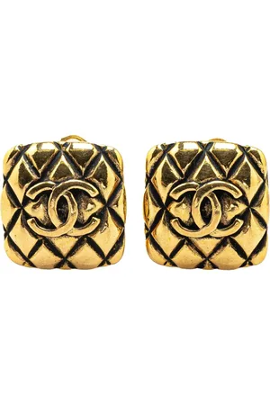 CHANEL 1980-1990 Plated CC Quilted Square Clip on Earrings costume earrings