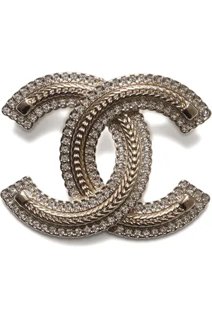 CHANEL 2024 CC brooch
