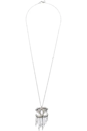 CHANEL 2018 CC pendant necklace