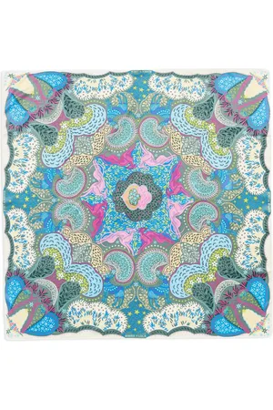 Bimba y Lola Greyhound and leaf-print scarf