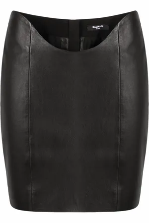 Balmain Curved-waist leather fitted skirt