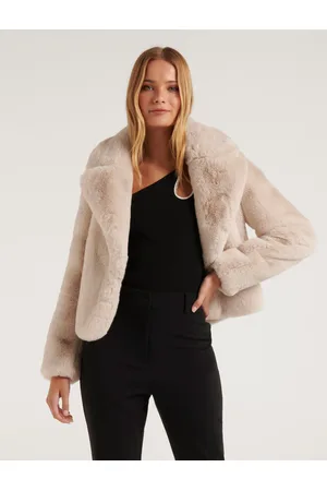 Forever New Hooded Faux Fur Coat in Winter White