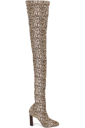 Saint Laurent Moon Boots in - Brown. Size 36 (also in ).