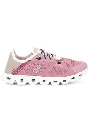 On Running Cloud 5 Coast Sneaker in - Pink. Size 5 (also in ).