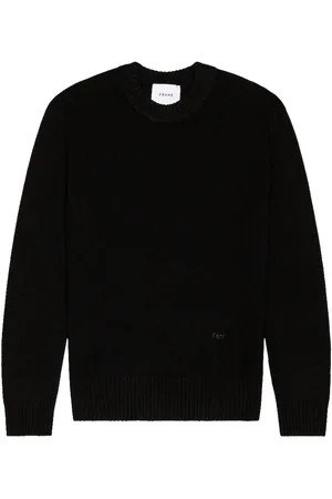 Frame The Crew Neck Cashmere Sweater in - Black. Size S (also in ).
